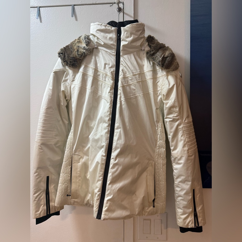 COLMAR Women's Cream Ski Jacket with Faux-Fur Trim